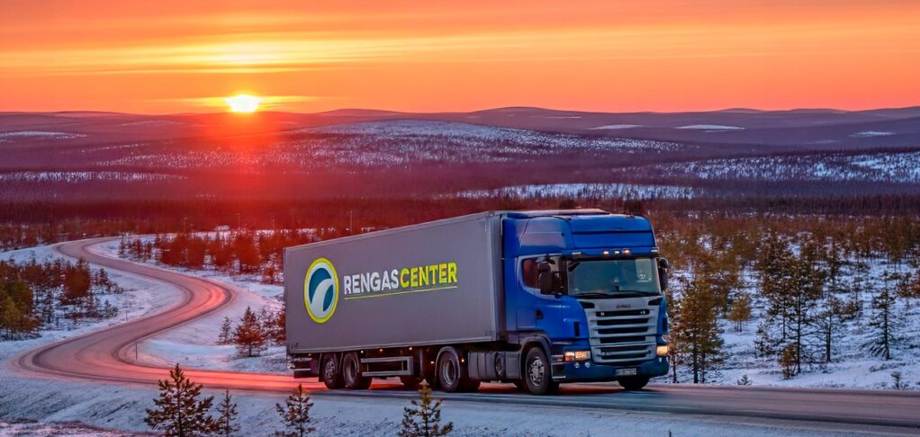 Universal Tyres
